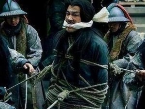 《吕布曹操铭文出装攻略大全》（掌握吕布和曹操的铭文出装，成为无敌战神和谋略之王！）